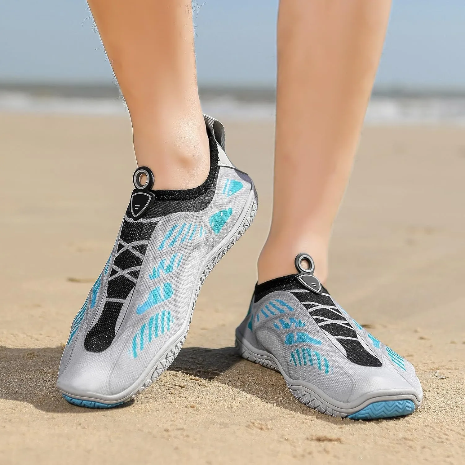 Women's Slip on Walking Shoes Non Slip Memory Foam Running Shoes Wide Width Breathable Mesh Sports Workout Tennis Shoes Lightweight Fashion Sneakers